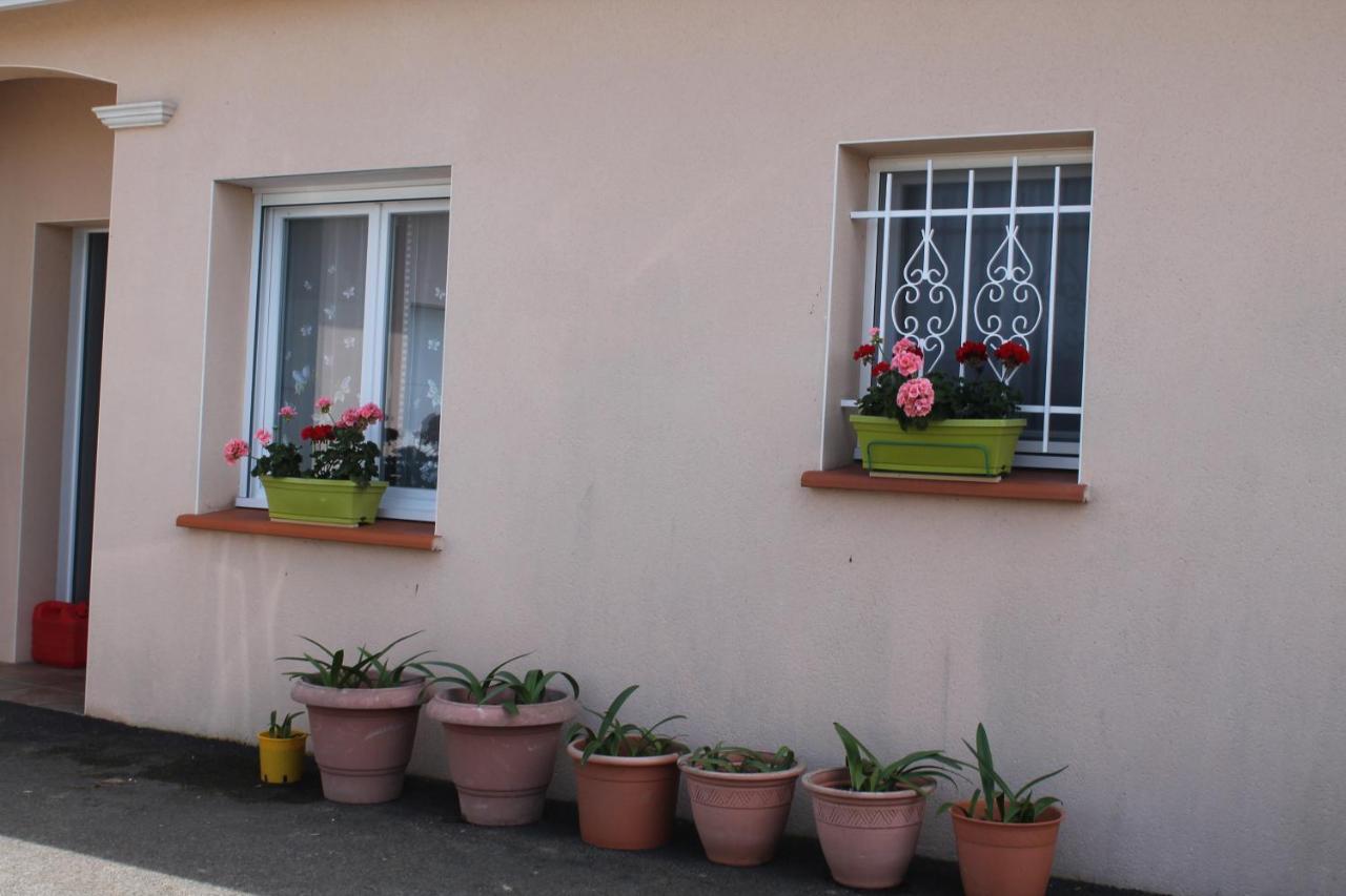 B&B La Garona Saint-Nicolas-de-la-Grave Exterior photo